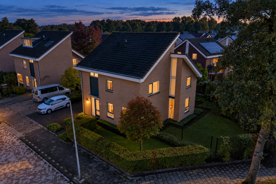 Vrijstaande woning te koop: Bronforelstraat 150, Hengelo